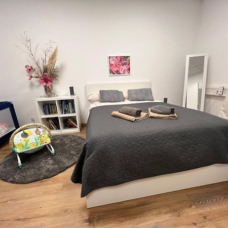 Apartment Leipzig Zentrum Mit Tiefgarage Bagian luar foto