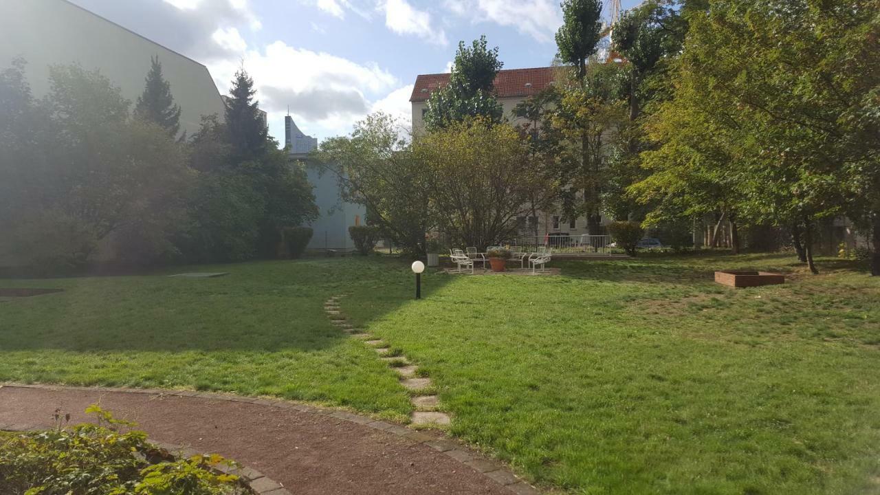 Apartment Leipzig Zentrum Mit Tiefgarage Bagian luar foto